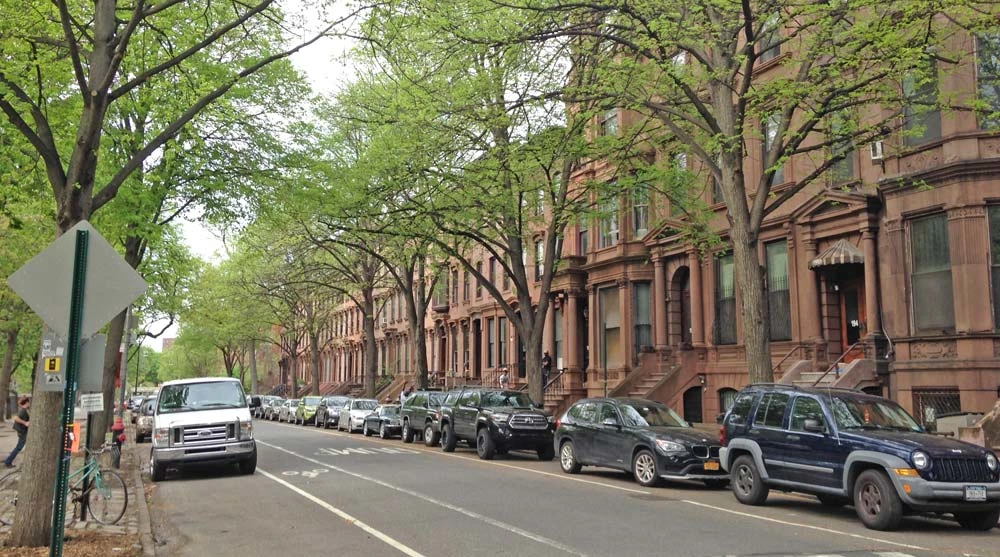 street view in Brooklyn